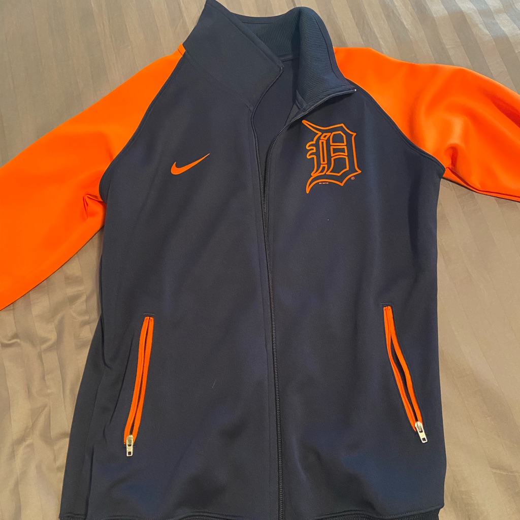 Thin Zip Up Jacket